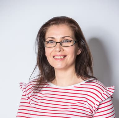 Юлия Коларова